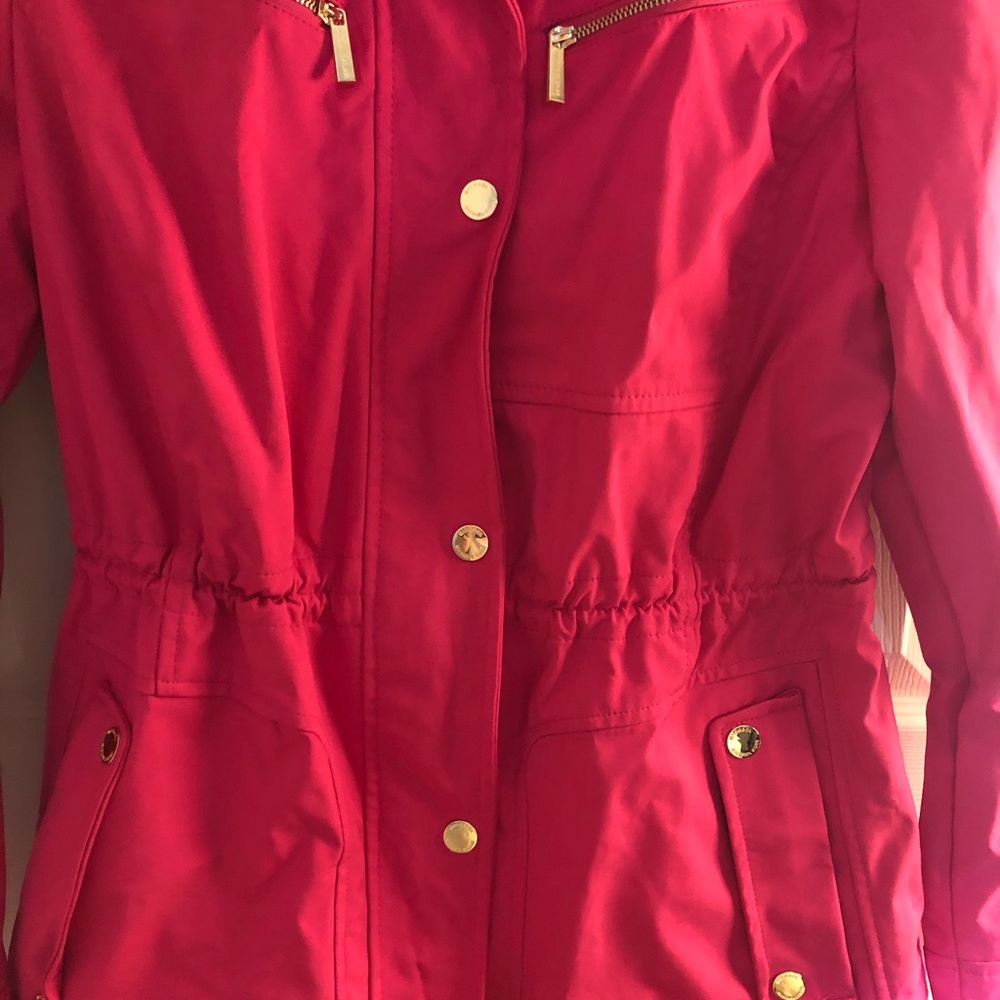 Pink rain jacket - Picture 2 of 4
